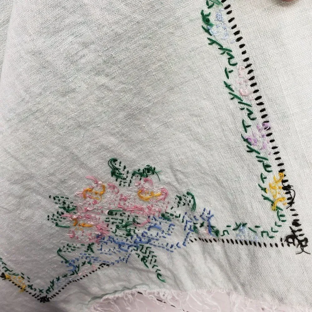 Vintage Dresser Scarf Table Runner Floral‎ Handmade Hand Stitched Fringe Green